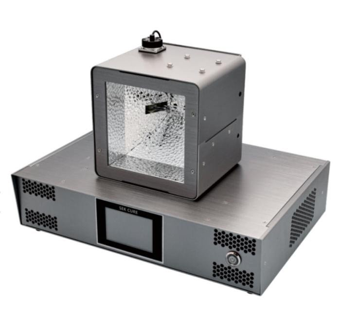 CCU-600紧凑型高效光固化单元.jpg