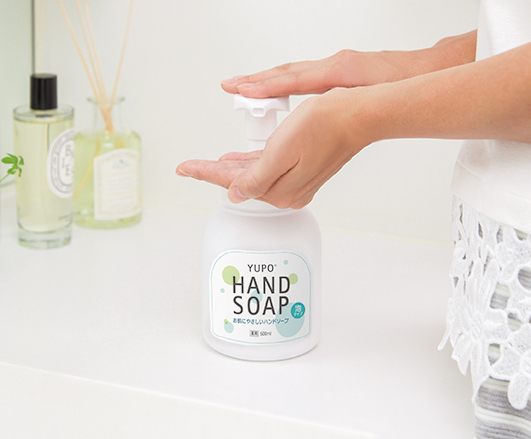 優(yōu)泊?（YUPO?）模內(nèi)標(biāo)簽產(chǎn)品效果圖（洗手液）.jpg