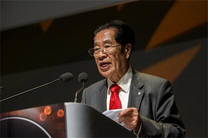 全心全意服務(wù)標(biāo)簽產(chǎn)業(yè) 鞠躬盡瘁譚俊嶠