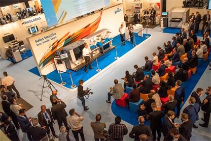 Gallus Smartfire數(shù)碼印刷機演示現(xiàn)場吸引大批觀眾