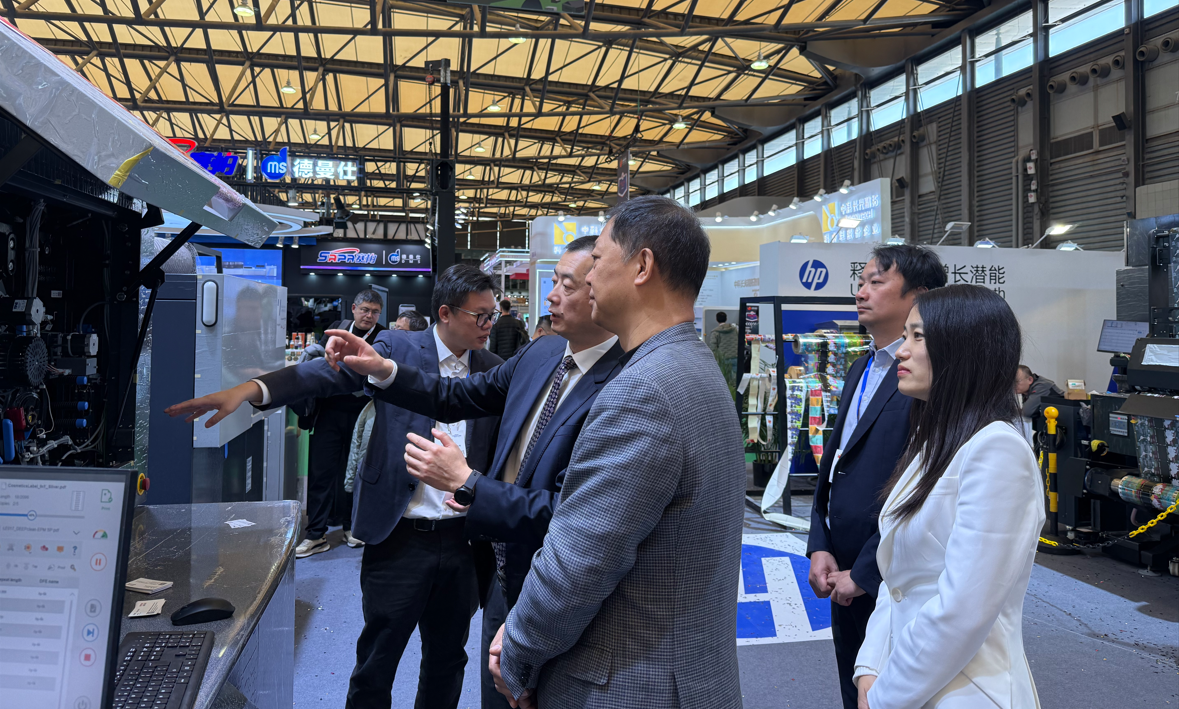 碩方科技攜中國(guó)首臺(tái)HP Indigo 6K+重磅亮相亞洲標(biāo)簽展 全鏈標(biāo)簽解決方案再添核心利器